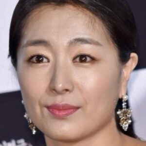 تصویر هنرمند Yoon In-Jo