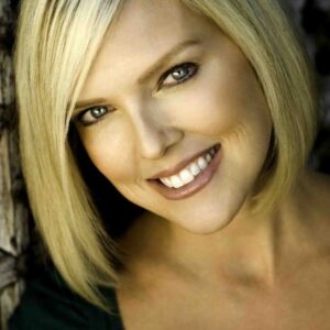 تصویر هنرمند Kelly Vaughn