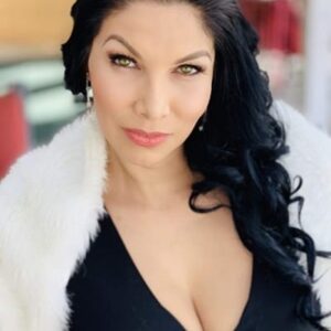 تصویر هنرمند Crystal Santos