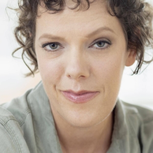 تصویر هنرمند Amanda Bruton