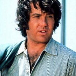 تصویر هنرمند Michael Cole