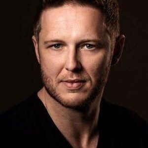 تصویر هنرمند Matthew Forsythe