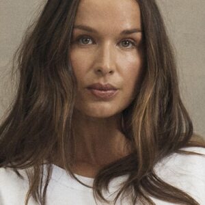 تصویر هنرمند Tahyna MacManus