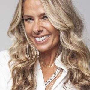 تصویر هنرمند Adriane Galisteu