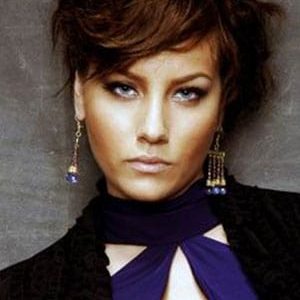 تصویر هنرمند Sema Mumcu