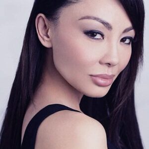 تصویر هنرمند Natasha Yi