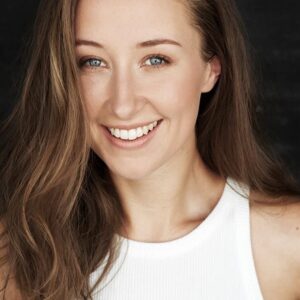 تصویر هنرمند Erin Doherty