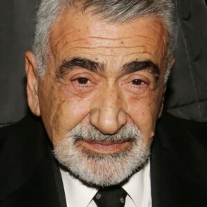 تصویر هنرمند Yorgo Voyagis