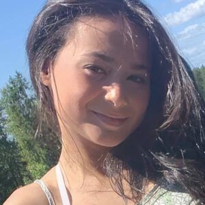 تصویر هنرمند Mia Fosshaug Laubacher