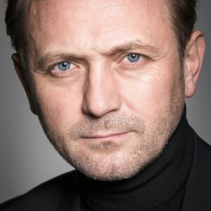 تصویر هنرمند Andrzej Chyra