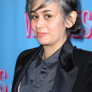 تصویر هنرمند Suttirat Anne Larlarb