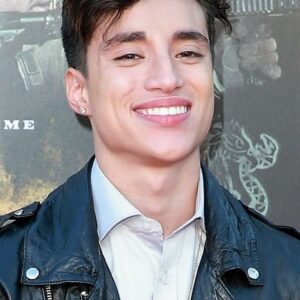 تصویر هنرمند Elijah Rodriguez