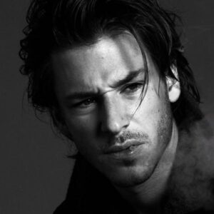 تصویر هنرمند Gaspard Ulliel