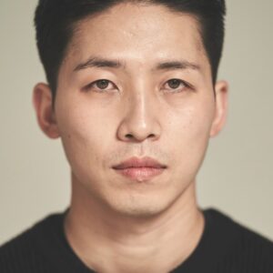 تصویر هنرمند Kim Young-taek