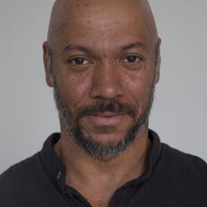 تصویر هنرمند Daniel Szelezsán