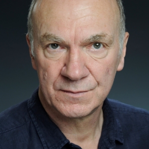 تصویر هنرمند Derek Hutchinson