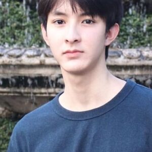 تصویر هنرمند Atirootj Saengtien