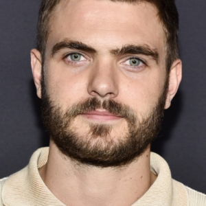 تصویر هنرمند Alex Roe