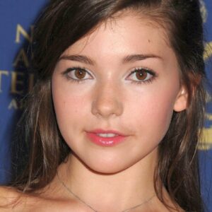 تصویر هنرمند Katie Douglas