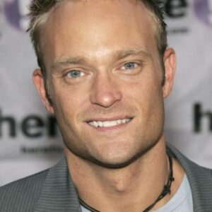 تصویر هنرمند Chad Allen