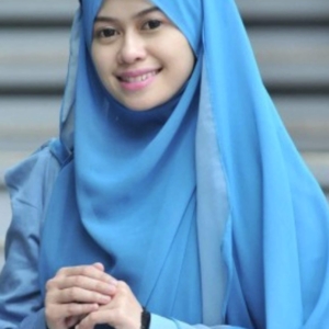 تصویر هنرمند Heliza Helmi