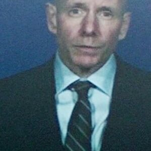 تصویر هنرمند Curtis Moore