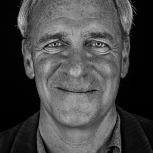 تصویر هنرمند August Zirner