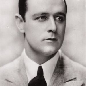 تصویر هنرمند Edmund Burns