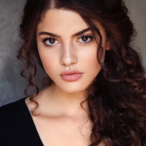 تصویر هنرمند Mellany Barros