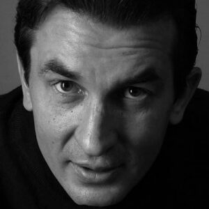 تصویر هنرمند Aleksandr Andrienko