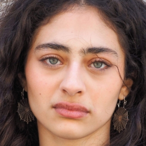 تصویر هنرمند Deba Hekmat