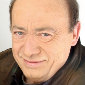 تصویر هنرمند Etienne Chicot