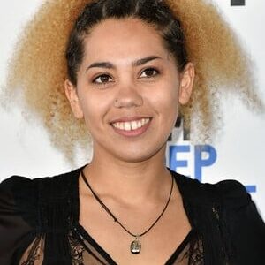 تصویر هنرمند Melody C. Roscher