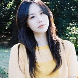 تصویر هنرمند Lee Yoo Jin