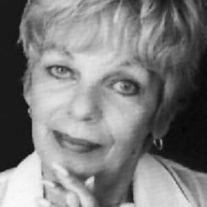 تصویر هنرمند Sandra Kinder