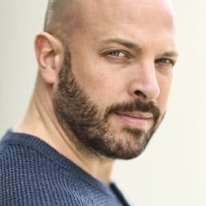 تصویر هنرمند Graham Shiels