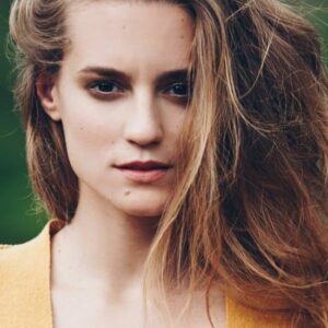 تصویر هنرمند Dóra Sztarenki