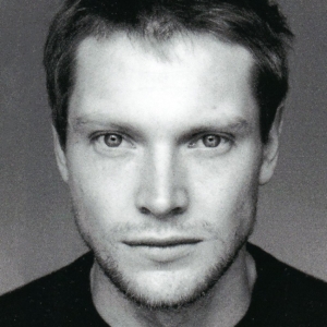 تصویر هنرمند Simon Woods