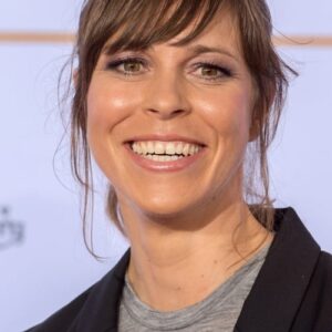 تصویر هنرمند Anneke Kim Sarnau