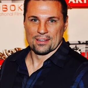 تصویر هنرمند Christopher Stadulis