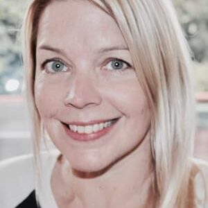 تصویر هنرمند Karen Disher