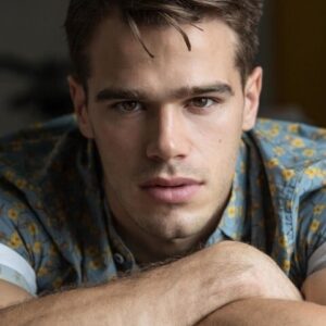 تصویر هنرمند Tucker Des Lauriers