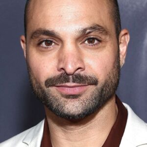 تصویر هنرمند Michael Mando