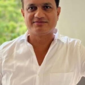 تصویر هنرمند Vijay Kiragandur