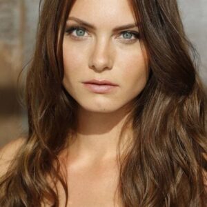 تصویر هنرمند Tory Taranova