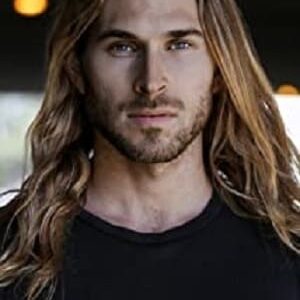 تصویر هنرمند Bryan McGowan