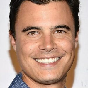 تصویر هنرمند Ryan Sypek