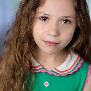 تصویر هنرمند Riley Madison Fuller