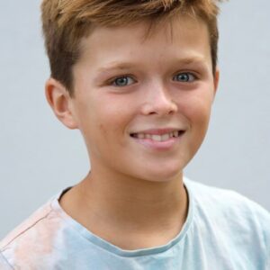 تصویر هنرمند Finn Guegan