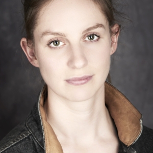 تصویر هنرمند Elizabeth Donker Curtius